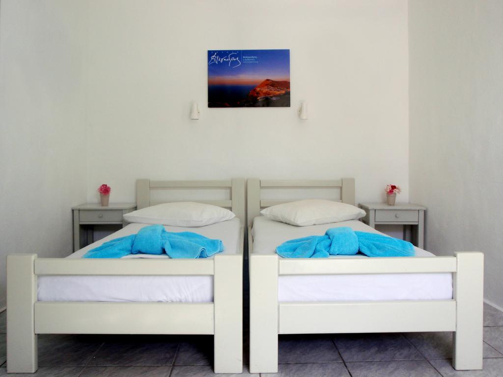 Pavlosx2 Hotel Folegandros Town Room photo