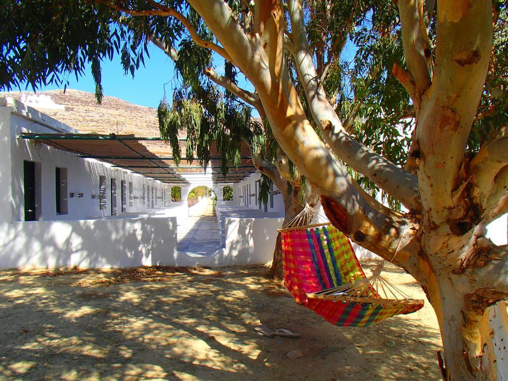 Pavlosx2 Hotel Folegandros Town Exterior photo