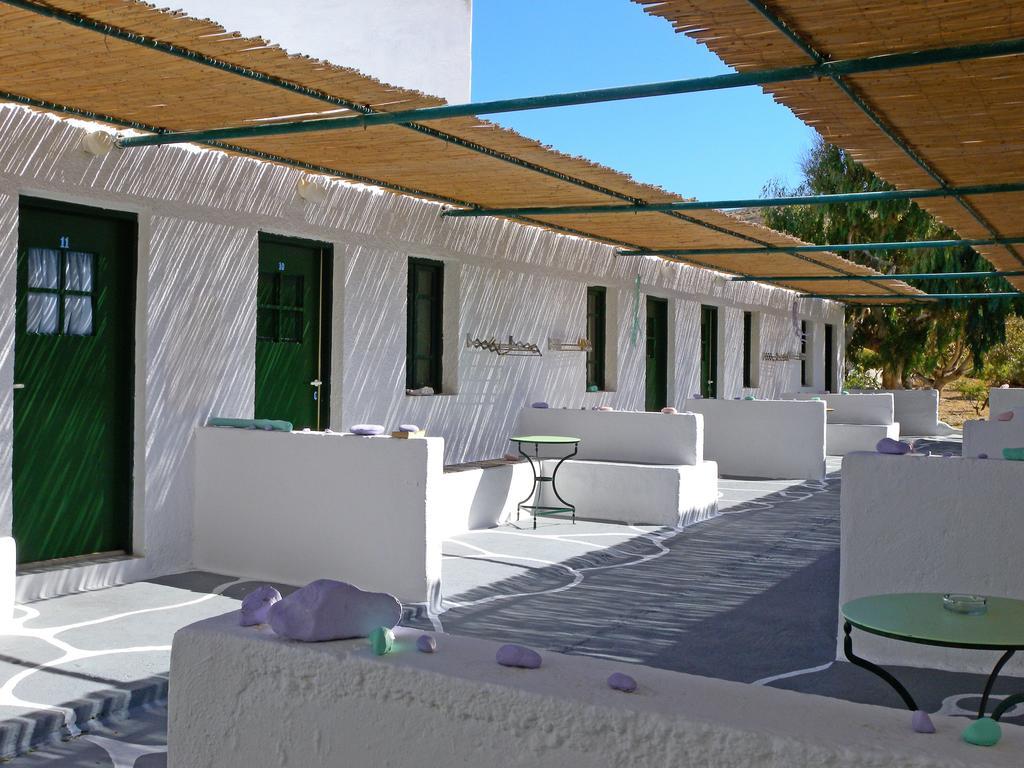 Pavlosx2 Hotel Folegandros Town Exterior photo